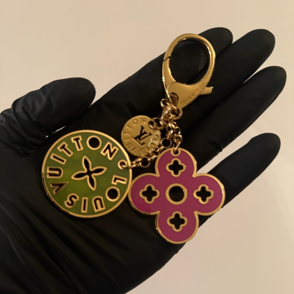 Louis Vuitton Multicolor Flower Coin Charm Key Holder Gold Hardware